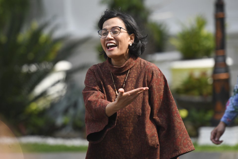 sri mulyani perluas basis pajak