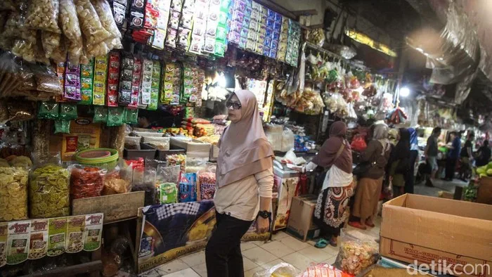 kelas menengah penerimaan pajak
