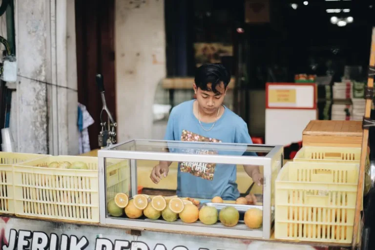usaha kecil kecilan